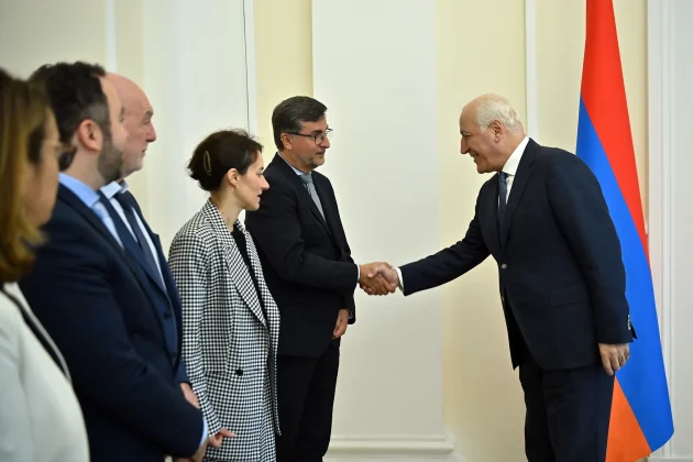 Վահագն Խաչատուրյանն ընդունել է Ֆրանսիայի Վիեն քաղաքի քաղաքապետ Թիերի Կովաքսի գլխավորած պատվիրակությանը
