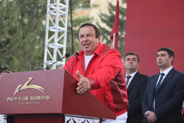 գագիկ ծառուկյան