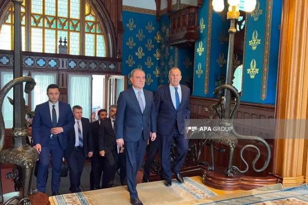 Մոսկվայում մեկնարկել են Լավրով-Բայրամով բանակցությունները | factor.am