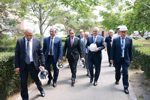 Դավիթ Խուդաթյանն ու Մհեր Գրիգորյանն այցելել են Հայաստանի ատոմային էլեկտրակայան