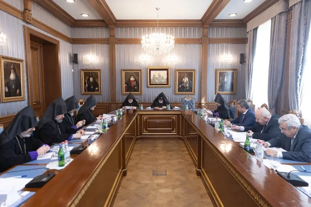 Մայր Աթոռ Սուրբ Էջմիածնում սկսվել է Գերագույն հոգևոր խորհրդի ժողովը