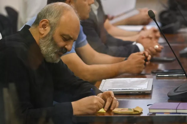 Վերաքննիչ դատարանը մերժել է Բագրատ սրբազանին վարչական պատասխանատվության ենթարկելու պահանջը