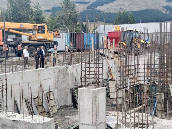 Քաղաքաշինության կոմիտեի նախագահը շրջայց է կատարել շինարարական հրապարակներում | factor.am