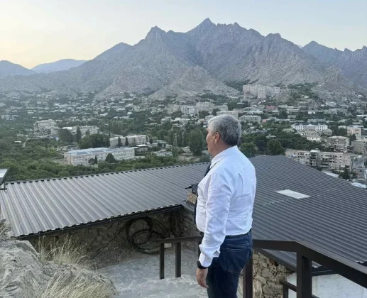 aram-sargsyan-syuniq