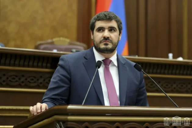 արման եղոյանն