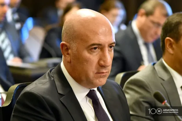 «Պաշտպան հայրենյաց» ծրագրով 5 տարվա ծառայությունից հետո ևս 2 և 5 տարով ծառայությունը երկարացնելու դեպքում հավելյալ 1,5 և 5 մլն դրամ պատվովճար կտրվի | 1lurer.am