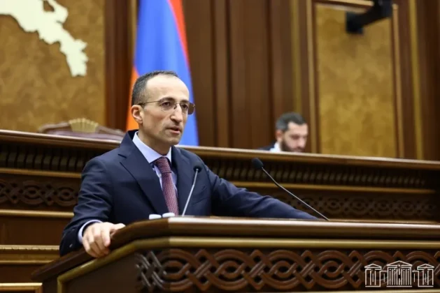Արսեն Թորոսյանն աղքատության ոչ համադրելի թվեր է համեմատել և ռեկորդային ցուցանիշներ արձանագրել | hetq.am