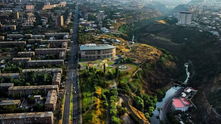 Հրազդանի կիրճ փողոցն առաջարկվում է անվանափոխել Նիկիտա Սիմոնյանի անվամբ | armenpress.am