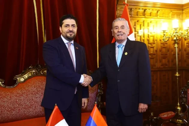 Արգենտինայում ՀՀ դեսպանն ու Պերուի Կոնգրեսի նախագահը քննարկել են համագործակցության զարգացմանն առնչվող հարցեր