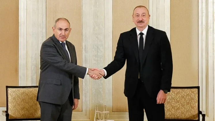 Փաշինյանը զանգահարել է Ալիևին | azatutyun.am