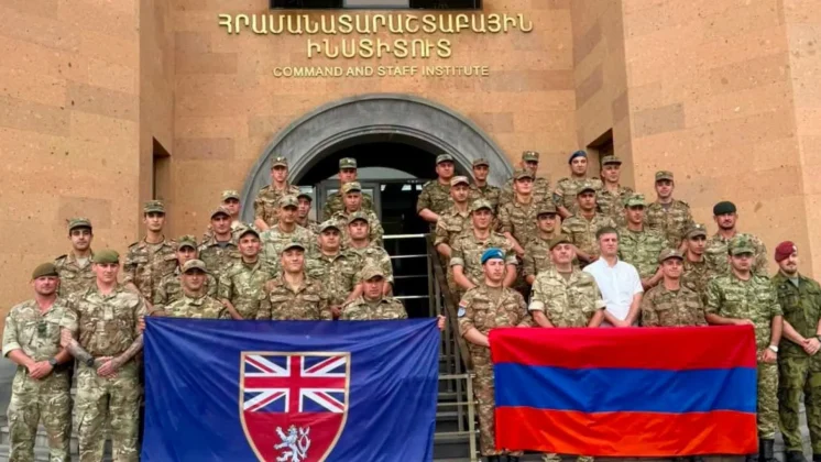 27 հայ զինծառայող ավարտել է բրիտանական հրահանգիչների պատրաստման դասընթացը | factor.am