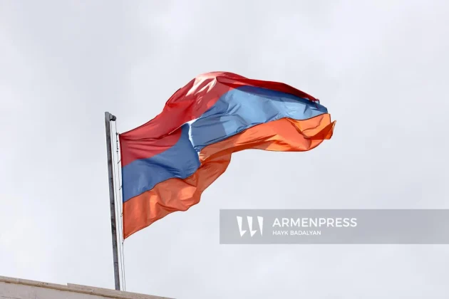 ՀՀ բնակավայրերում պետական դրոշի տեղադրման հստակ ու միասնական մոտեցում կսահմանվի. ԱԺ հանձնաժողովը նախագծին տվել է դրական եզրակացություն | armenpress.am
