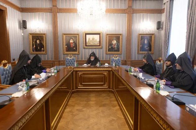 Ամենայն Հայոց Կաթողիկոսն ընդունել է նորաօծ եպիսկոպոսներին