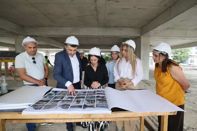Ժաննա Անդրեասյանը հետևել է Վաղարշապատի թիվ 1 հիմնական և Աշտարակի թիվ 5 ավագ դպրոցների շինարարական աշխատանքներին | shantnews.am