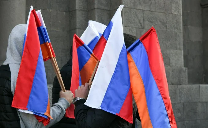 Պեսկովն անդրադարձել է տեղեկություններին, թե Հայաստանը ցանկանում է անջատվել Մոսկվայից և Ուկրաինայից գնել հացահատիկը | pastinfo.am