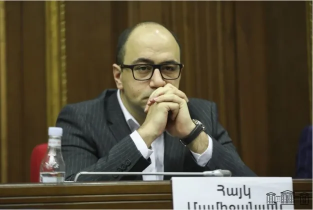 «Իր հակապետական գործունեությամբ Նիկոլ Փաշինյանն ինքը Հայաստանում տեղ չունի ու վաղ թե ուշ ՀՀ քաղաքացիները իրեն այդ մասին կասեն»․ Հայկ Մամիջանյան | aravot.am