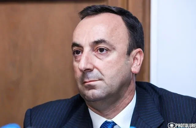 Հրայր Թովմասյանի լիազորությունները դադարել են որպես ՍԴ դատավոր | factor.am