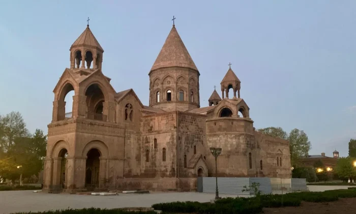 Եկեղեցիների համաշխարհային խորհուրդը մտահոգված է Հայ Առաքելական եկեղեցու շուրջ իրավիճակով