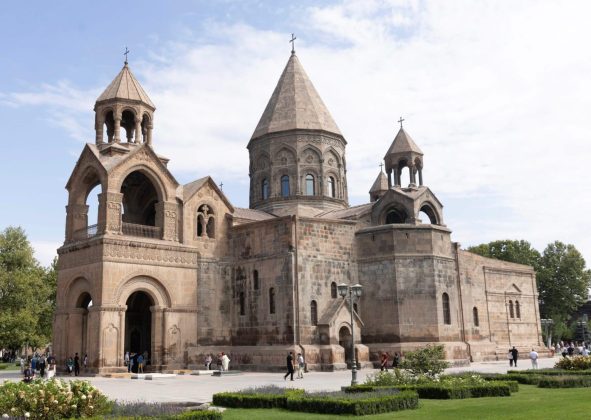 Ամենայն Հայոց Կաթողիկոսի հայրապետական տնօրինությամբ կատարվել են եկեղեցականների նոր նշանակումներ