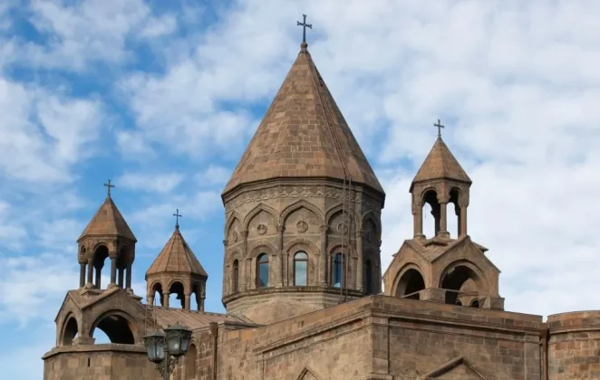 ՔԿԾ պետի որոշմամբ արգելվել է Հայոց Եկեղեցու կողմից նշանակված եկեղեցականների մուտքը ազատազրկման վայրեր․ Մայր Աթոռ