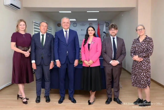 ՄԻՊ-ի և ԵՄ դեսպանի հանդիպմանը քննարկվել է նաև Արթուր Օսիպյանի հարցը