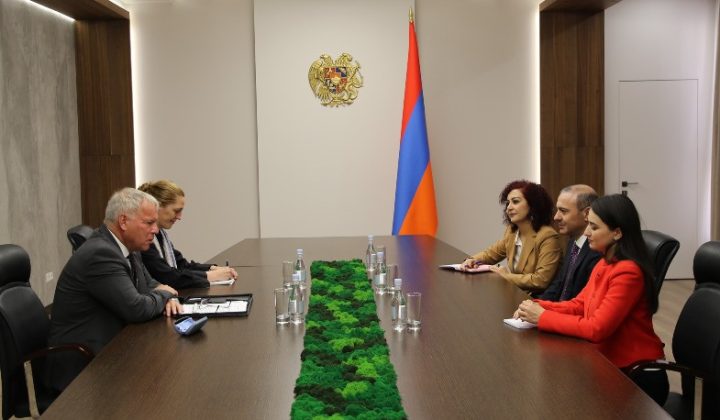 ԱԽ քարտուղարն ու ԵՄ դիտորդական առաքելության ղեկավարը քննարկել են հետագա փոխգործակցությունը