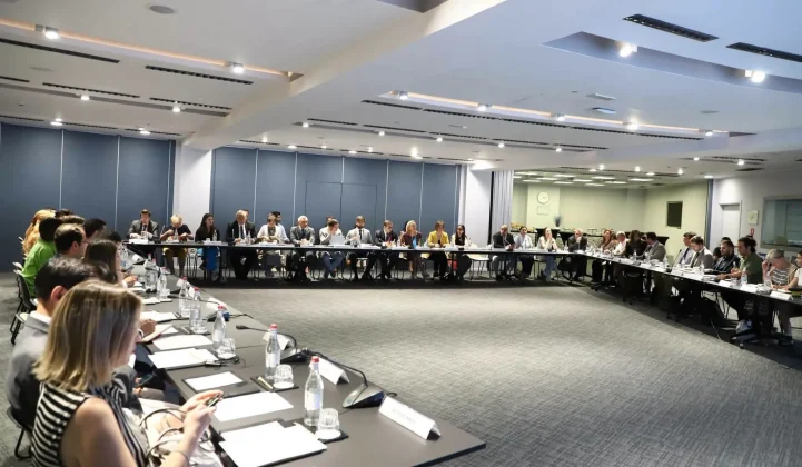 Քննարկվել են գյուղատնտեսության ոլորտի զարգացման առաջիկա 3 տարիների ռազմավարական առաջնահերթություններն ու գործողությունները | 1lurer.am