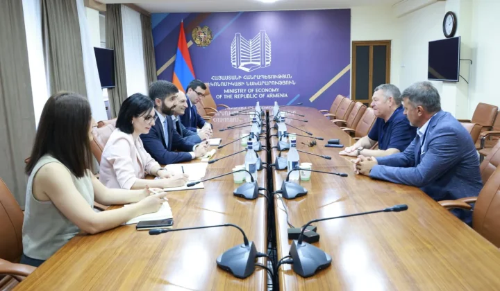 Էկոնոմիկայի փոխնախարար Արման Խոջոյանն ընդունել է գերմանական «Մոնոլիտ Նորդ» ՍՊԸ ղեկավարներին․ քննարկվել են համագործակցության հեռանկարները