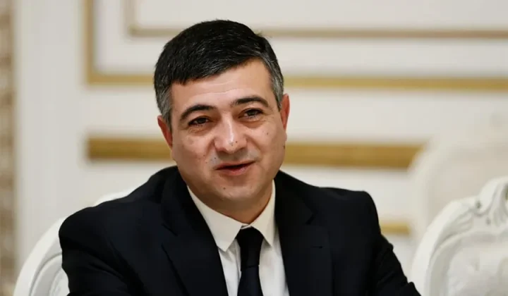 Սարիկ Մինասյանը դադարեցնում է Գյումրու ավագանու անդամի լիազորությունները. նա կվերցնի պատգամավորի մանդատը