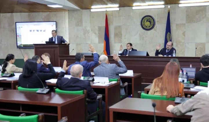 ԵՊՀ հոգաբարձուների խորհրդի նիստում հաստատվել է 2026-ի բյուջեն․ 5 տարով պայմանագիր ունեցող դասախոսների աշխատավարձը կբարձրանա մոտ 30 տոկոսով