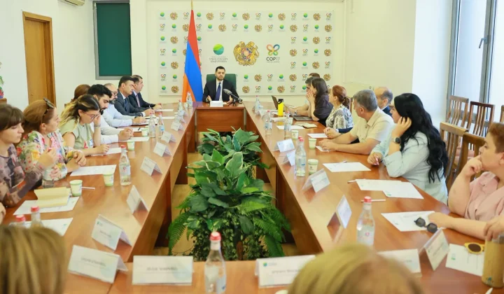 Սյունիքում գայլերի հարձակումներն ու Վայոց ձորում արջերի ակտիվությունը՝ ՇՄՆ-ի քննարկման առանցքում | factor.am