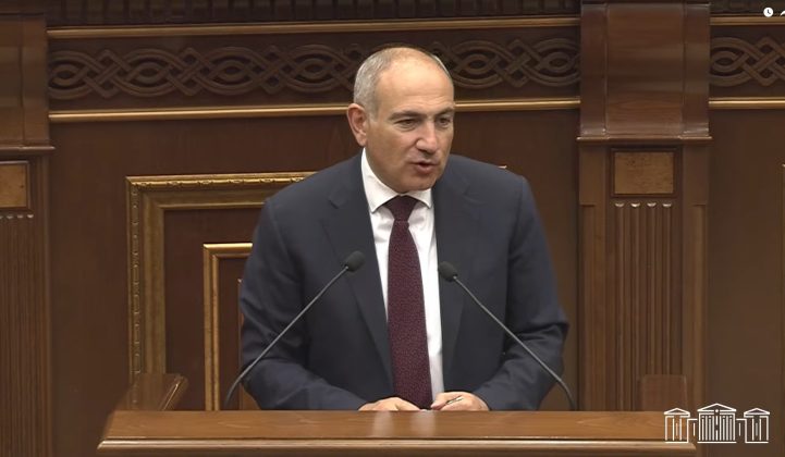 Ես Տեր Արամի ձեռքից հաղորդություն կընդունեմ. Փաշինյան | 1lurer.am