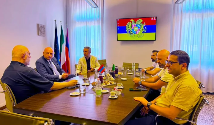 Մատենադարանի պատվիրակությունն այցելել է Վենետիկում Հայաստանի պատվո հյուպատոսություն | 1lurer.am