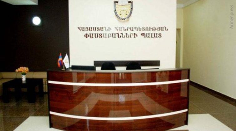 Փաստաբանների պալատը հայտարություն է տարածել փաստաբան Ալեքսանդր Կոչուբաևի նկատմամբ իրականացվող քրեական վարույթի վերաբերյալ