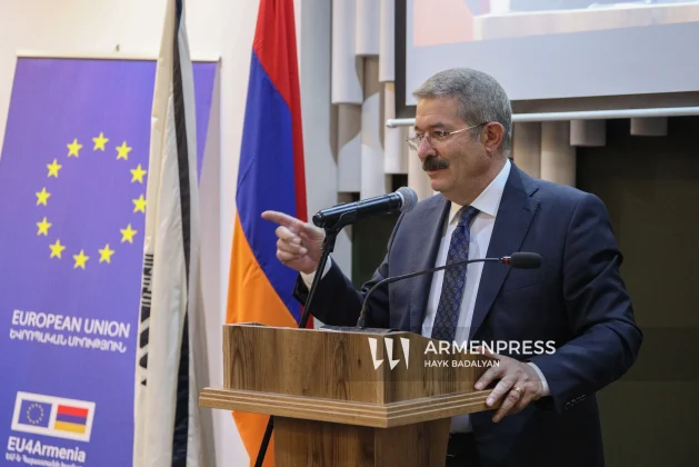 Վանի առևտրաարդյունաբերական պալատն առաջարկում է Վանում ստեղծել Հայաստան-Թուրքիա տնտեսական կապերը համակարգող ներկայացուցչություն | armenpress.am