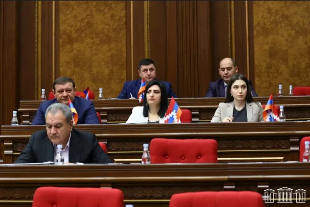 pu-pativ-unem-xmbakc-ut-yun