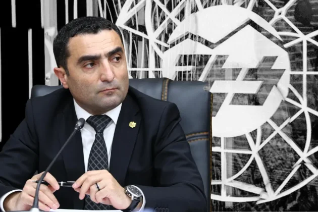 Ռոմանոս Պետրոսյան