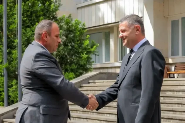 Հայաստանի և Վրաստանի սահմանապահ զորքերի պատվիրակությունները քննարկել են սահմանային անվտանգության ապահովմանն առնչվող հարցեր | armenpress.am