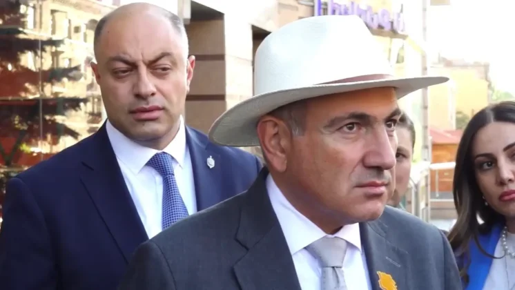 Նախատեսված հանդիպում չի եղել, առաջիկայում կլինեն շփումներ. Փաշինյանը՝ Պուտինի հետ հանդիպման մասին
