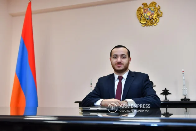 ԲՏԱ նախարարն առաջարկում է երկխոսություն ծնողների հետ՝ Roblox և մի շարք այլ խաղերի մտահոգությունների հետ կապված