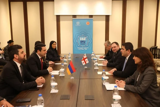Ալեն Սիմոնյանը հանդիպել է Վրաստանի խորհրդարանի նախագահի հետ